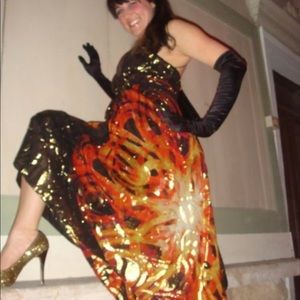 Nicole Miller show stopper dress!